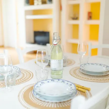 Parcheggio Gratuito Vicino Al Mare Con Giardino Privato E Comfort Esclusivi. Apartment *